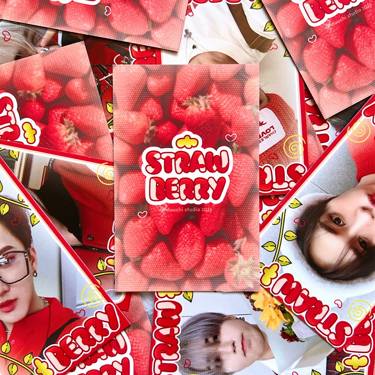 Strawberry Stray Kids Lomo Cards